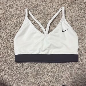 White nike sports bra